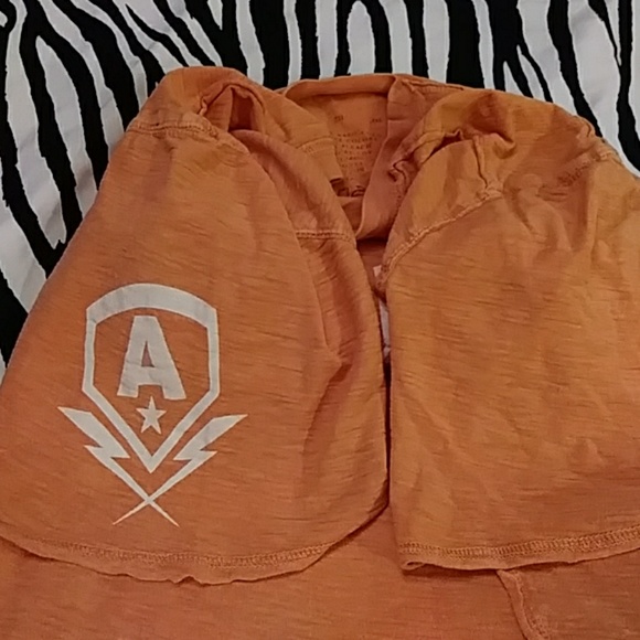 Men's Affliction Top Large - Picture 8 of 10